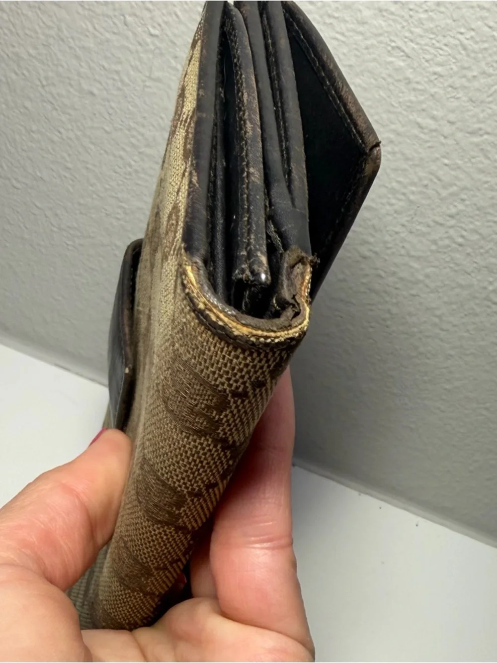 Gucci Brown and Beige Monogram Continental Wallet (Fair) with COA - Picture 8 of 16